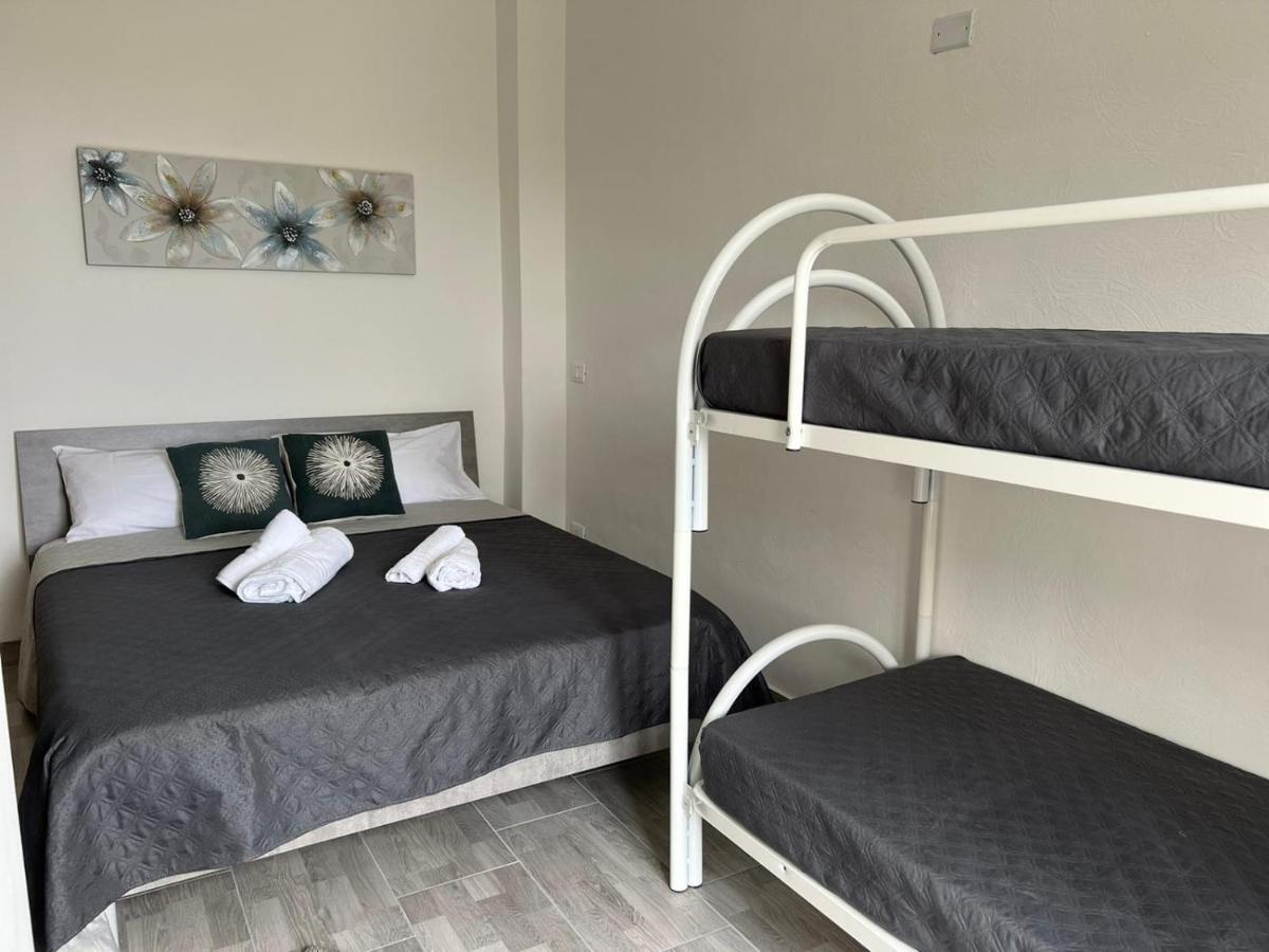 Bed and Breakfast Il Melograno Carini Exterior foto